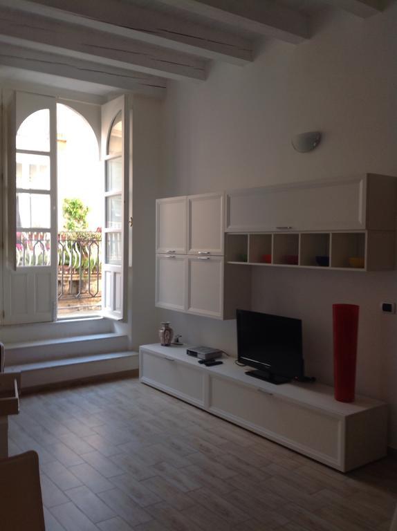 Capobianco Suit Syracuse Rom bilde